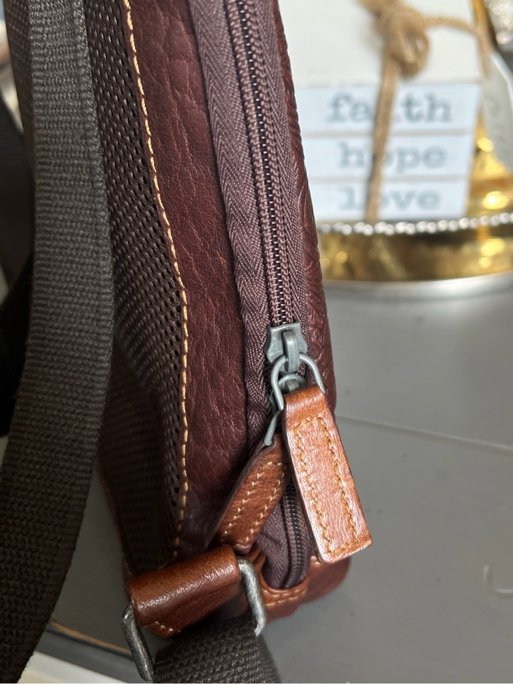 Jack Georges Small Convertible Backpack /Crossbody Leather - Picture 3 of 15